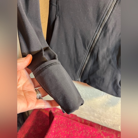 Lululemon black jacket: zip w hoodie, gently loved size 6, all the love!! Best!! - Picture 7 of 10